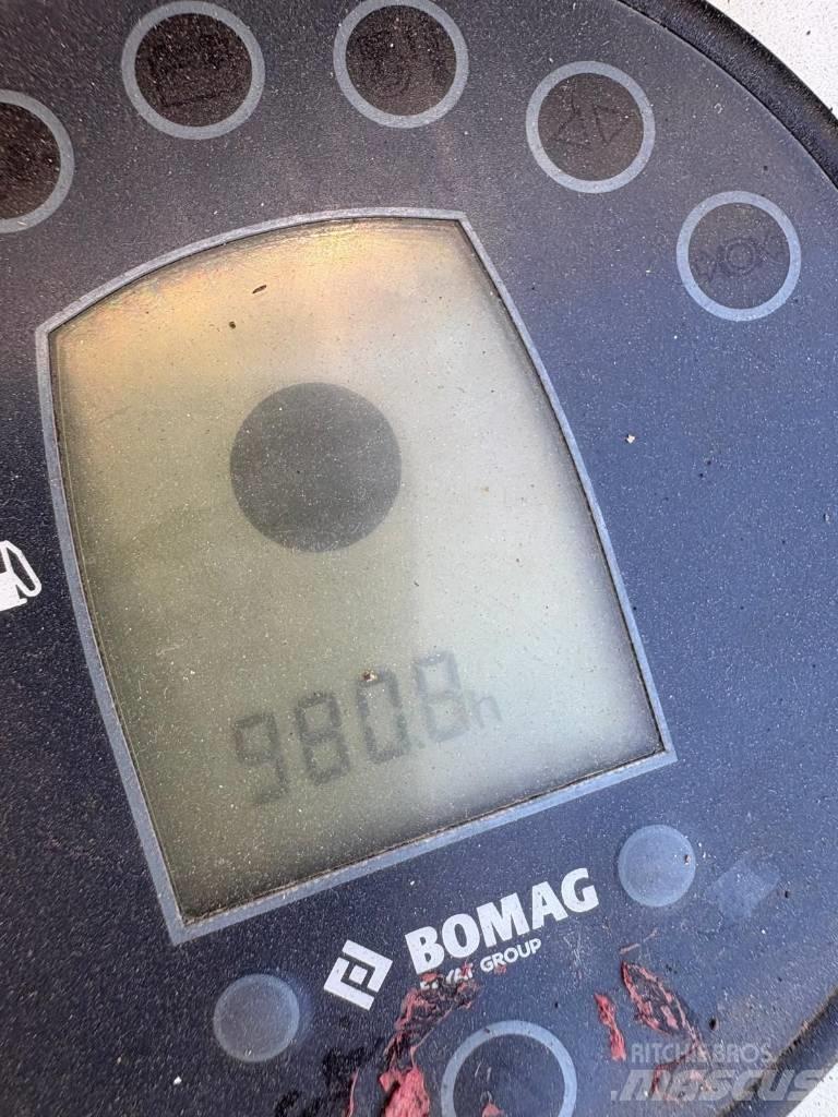 Bomag BW 100 AD-5 Tandemwalzen