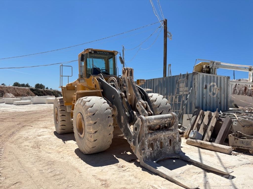 Volvo L 220 E Radlader