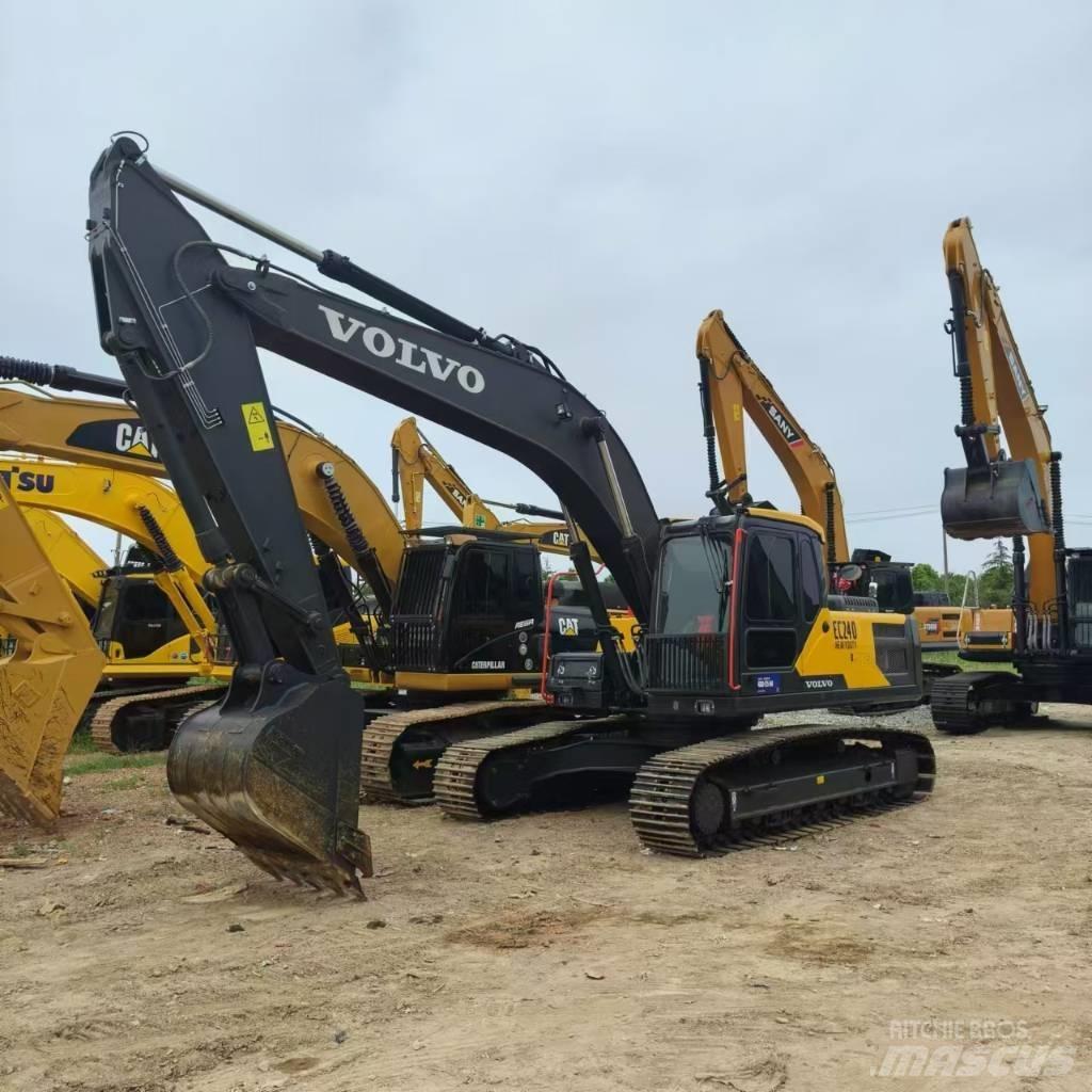 Volvo EC 240 Raupenbagger