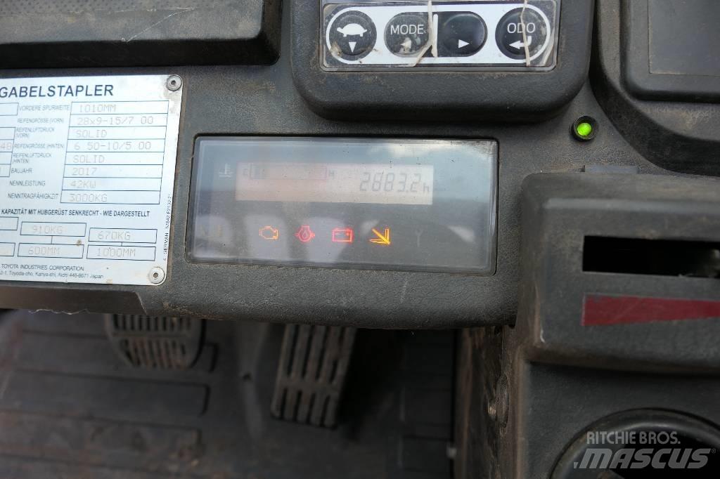 Toyota 02-8 FGF 30 Gasstapler