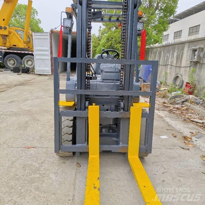 Komatsu 30 Dieselstapler