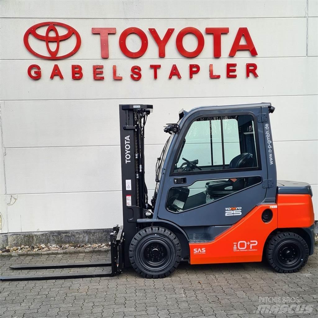 Toyota 52-8FDF25 Dieselstapler