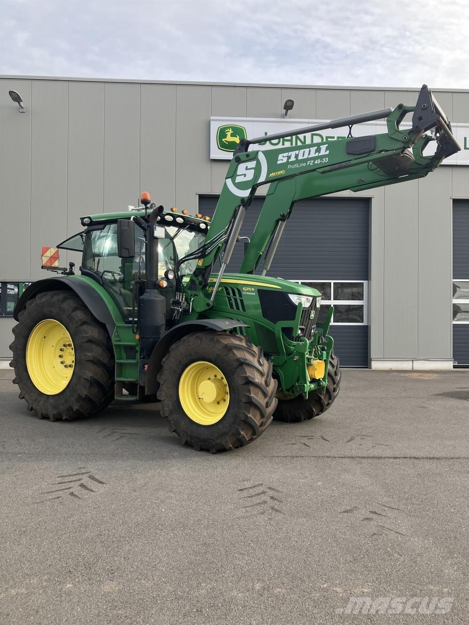 John Deere 6215R Traktoren