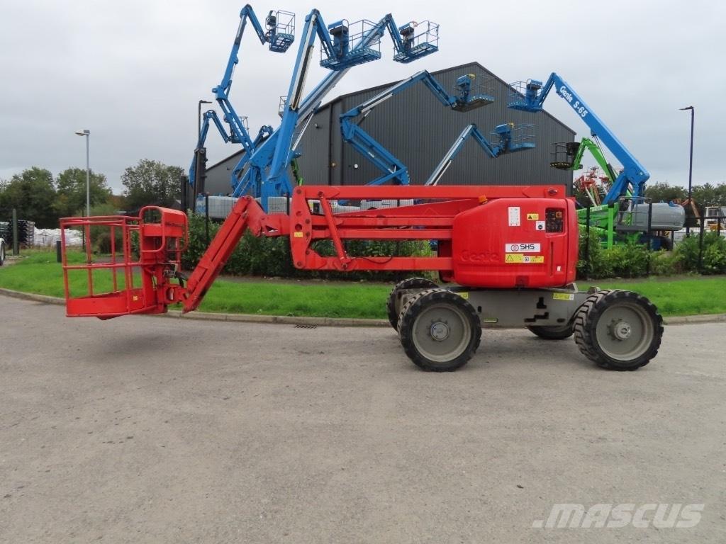 Genie Z 45 Gelenkteleskoparbeitsbühnen
