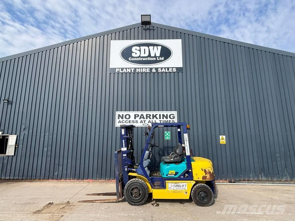 Komatsu FD 25 Diesel Dieselstapler