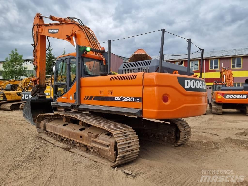Doosan DX 380 LC Raupenbagger
