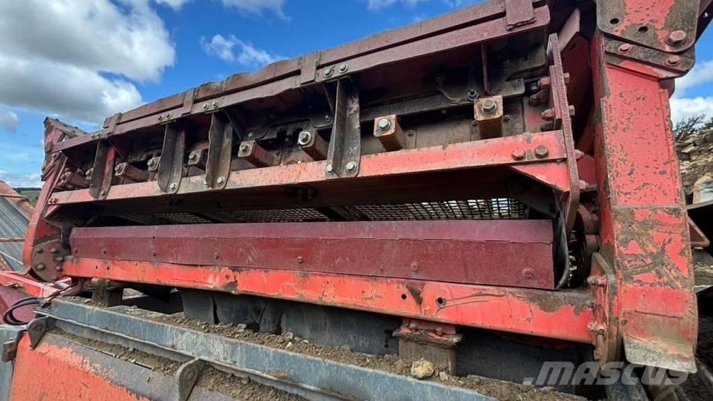 Sandvik QE 140 Sieb- und Brechanlagen