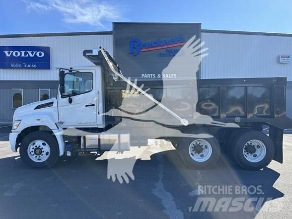 Hino XL8 Kipper
