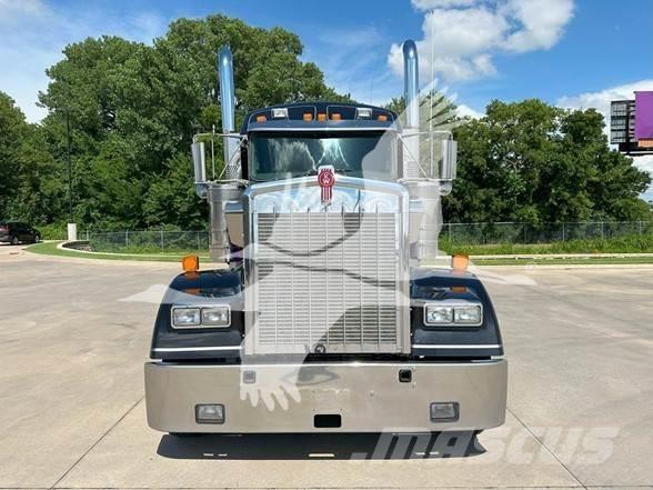 Kenworth W900L Sattelzugmaschinen