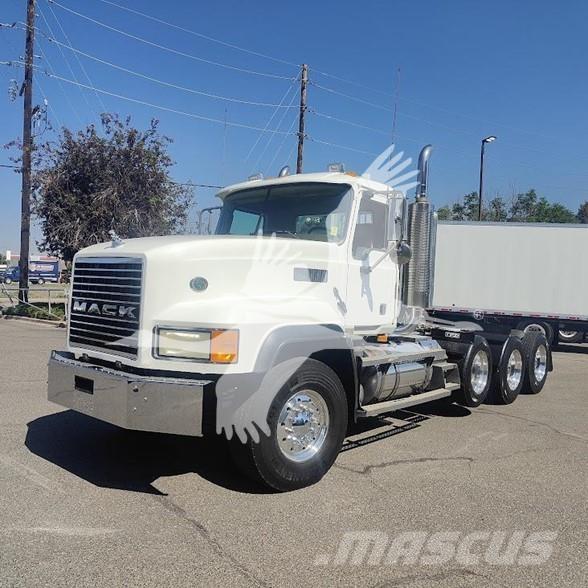 Mack CL733 Sattelzugmaschinen