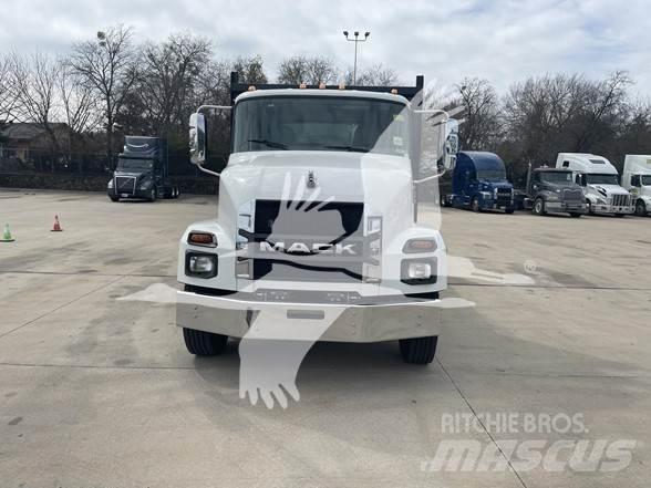 Mack MD6 Pritschenwagen/Pritschenwagen mit Seitenklappe