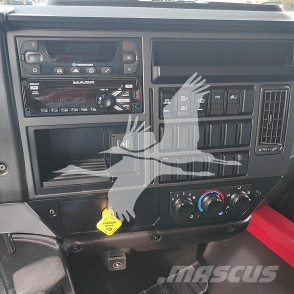 Mack MD6 Sonstige Baumaschinen