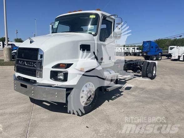 Mack MD6 Sattelzugmaschinen