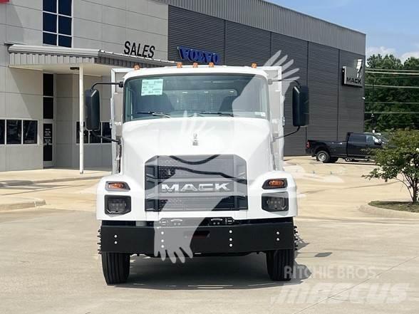 Mack MD6 Sonstige Baumaschinen