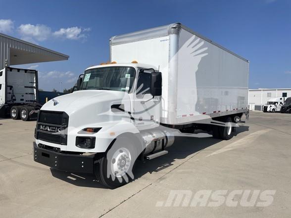 Mack MD6 Sonstige Baumaschinen