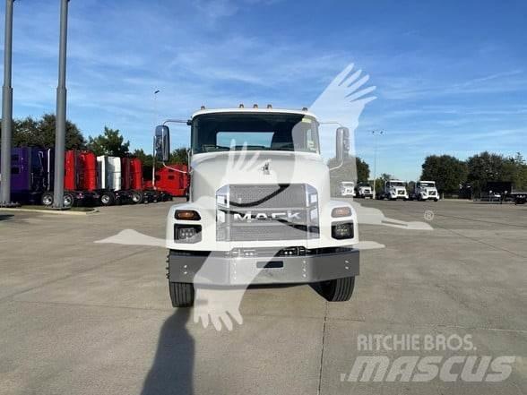 Mack MD7 Wechselfahrgestell