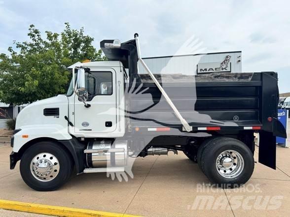Mack MD7 Kipper