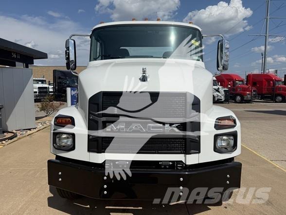 Mack MD7 Wechselfahrgestell