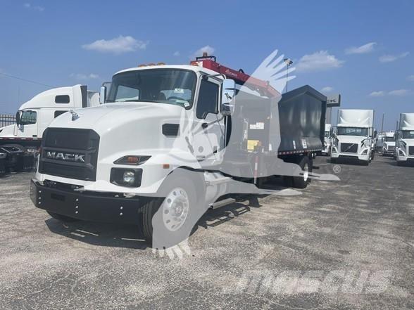 Mack MD7 Sonstige Baumaschinen