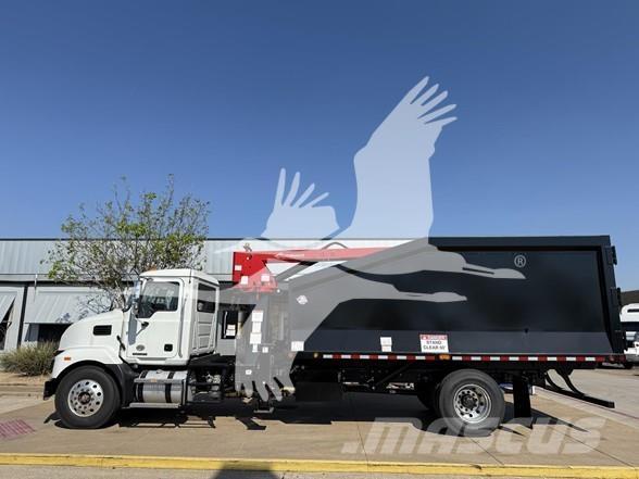 Mack MD7 Sonstige Baumaschinen