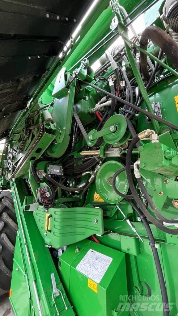 John Deere T 560 Mähdrescher