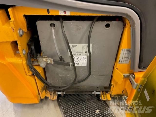 Jungheinrich EFG 215 Elektrostapler