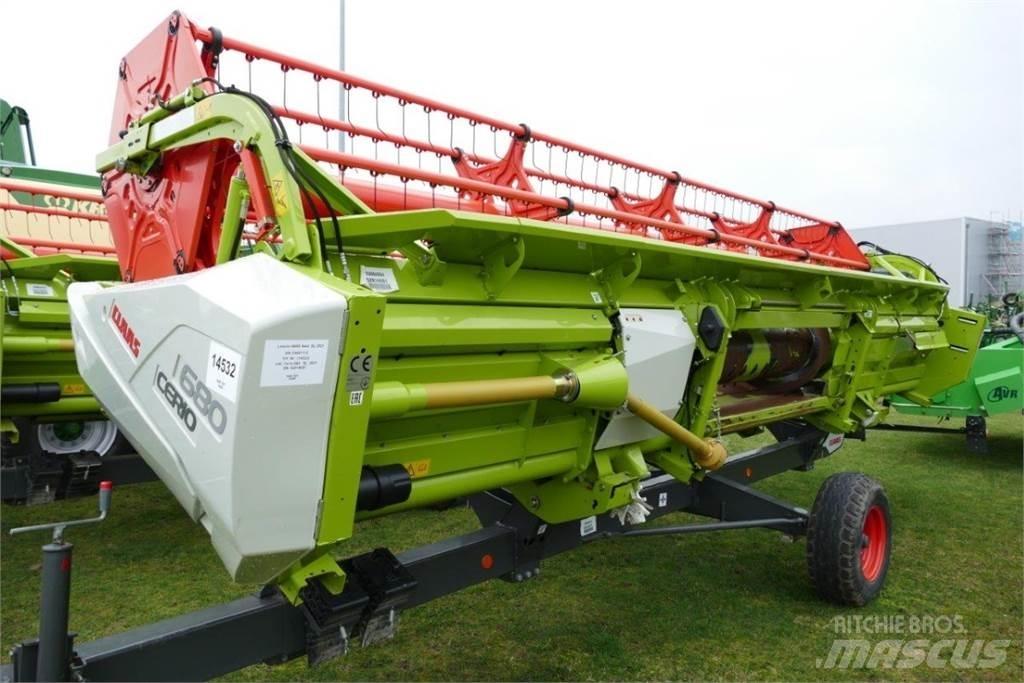 CLAAS Cerio 680 Schneidwerke