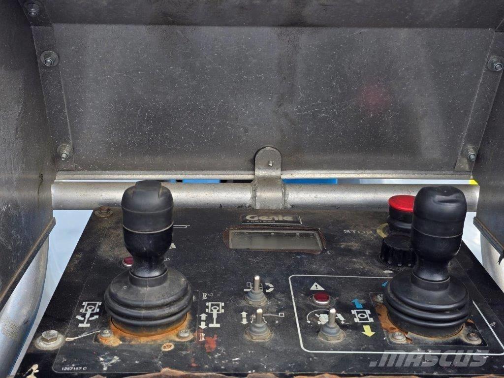 Genie Z 33/18 Gelenkteleskoparbeitsbühnen
