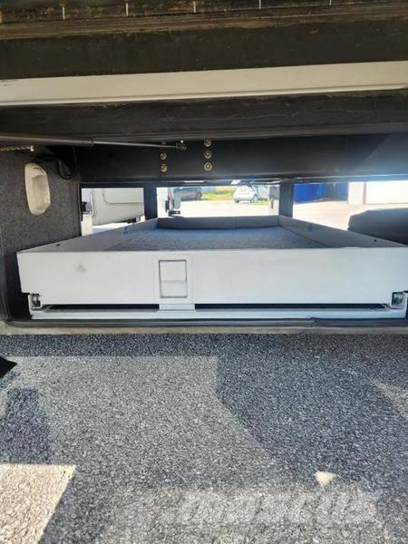 Tiffin Pheaton 40QDH Wohnmobile und Wohnwagen