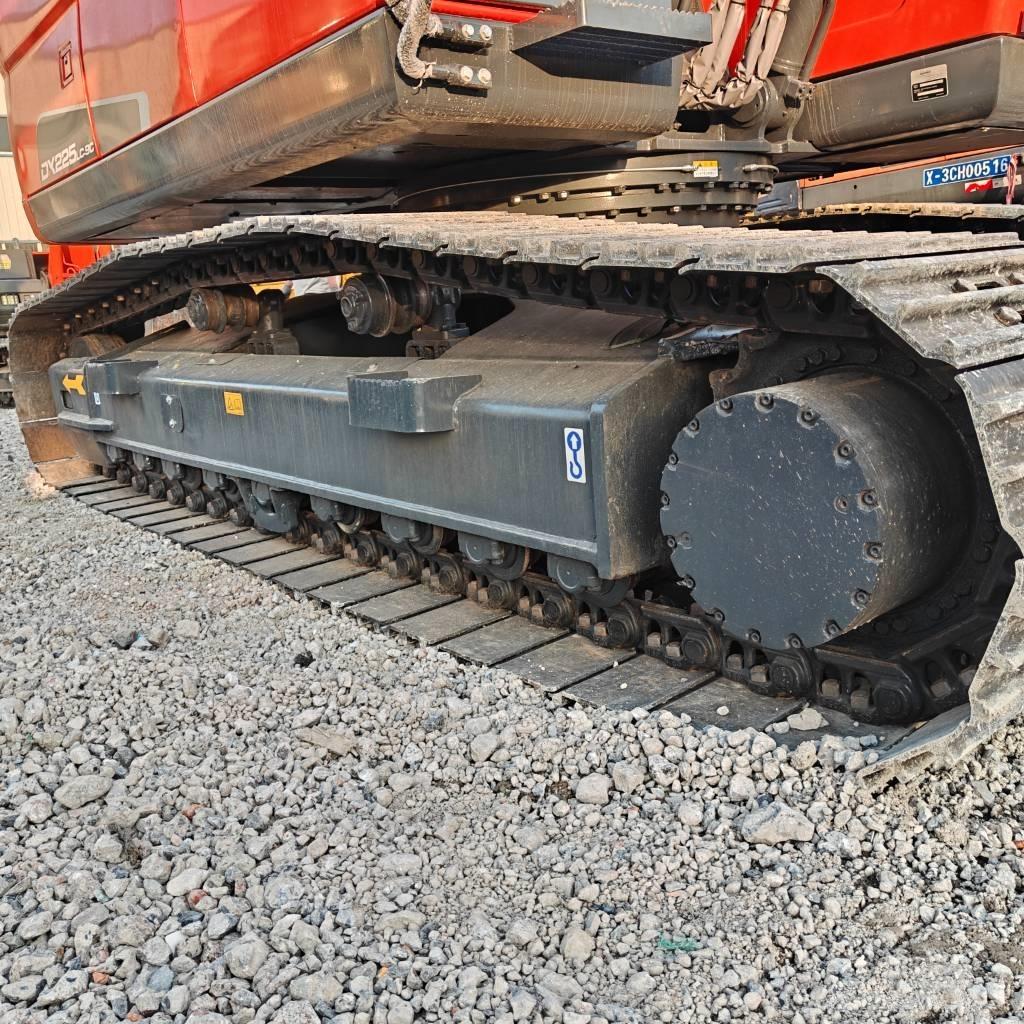 Doosan DX225LC-9C Raupenbagger