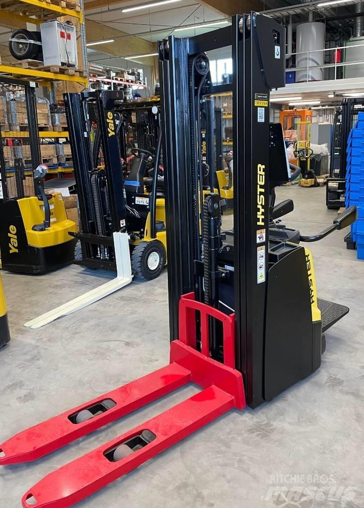 Hyster S1.2S Selbstfahrstapler