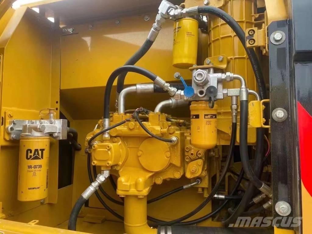 CAT 320d Raupenbagger