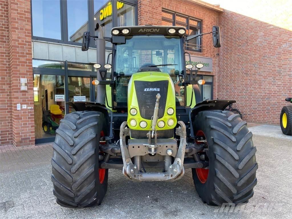 CLAAS Arion 640 Traktoren