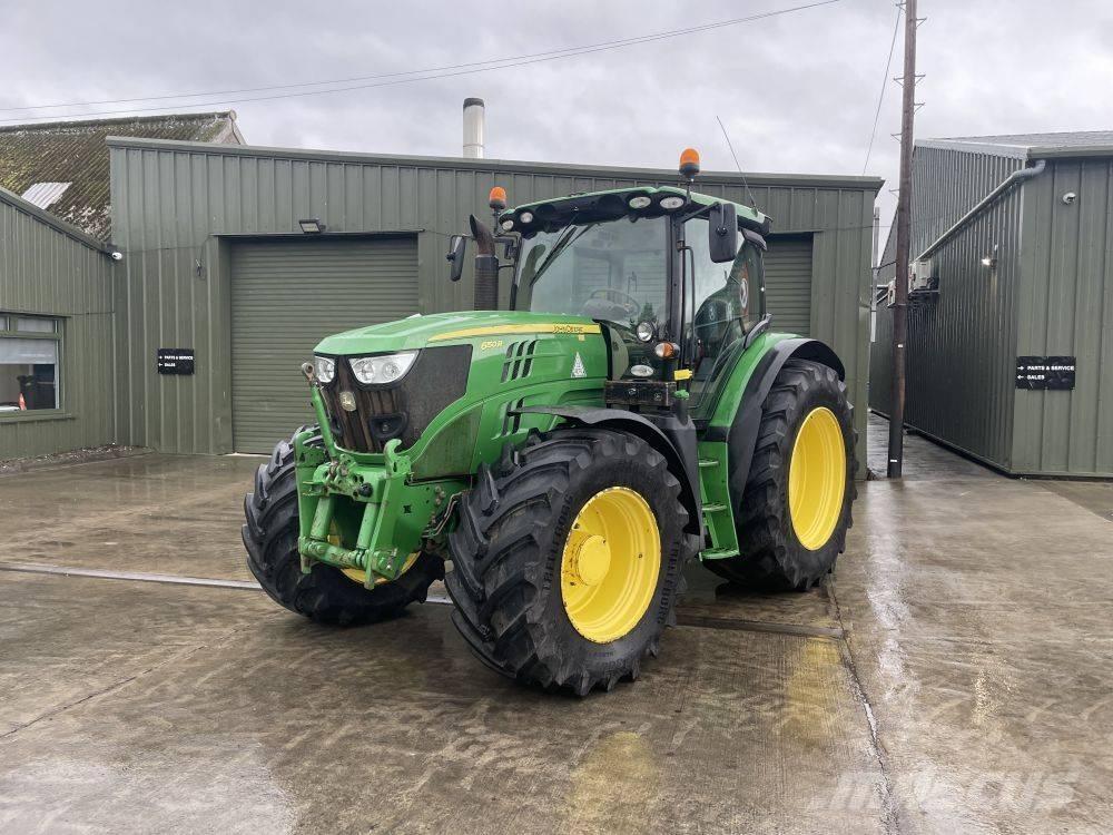 John Deere 6150 R Traktoren
