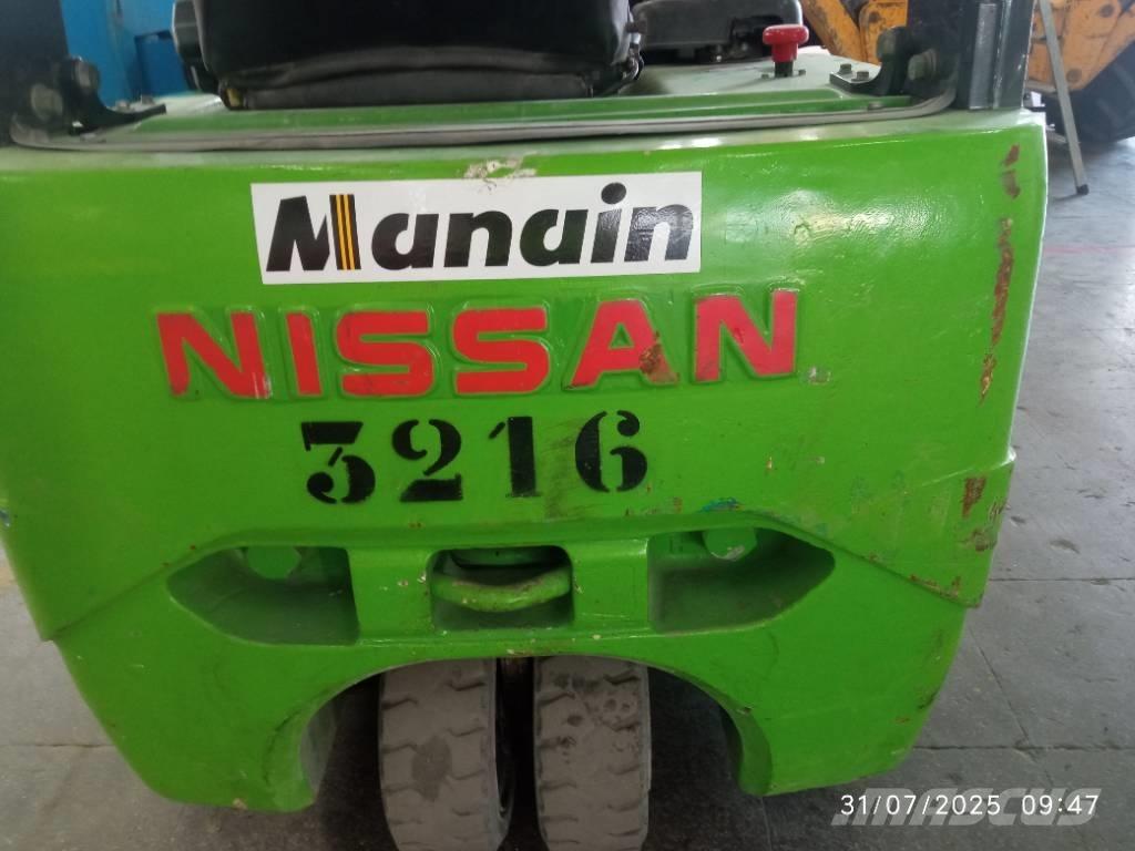 Nissan 1N1L180Q Dieselstapler