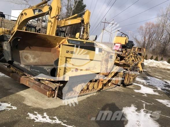 CAT AP-1050 Strassenfertiger