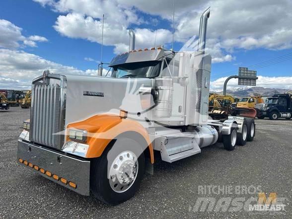Kenworth W900 Sattelzugmaschinen