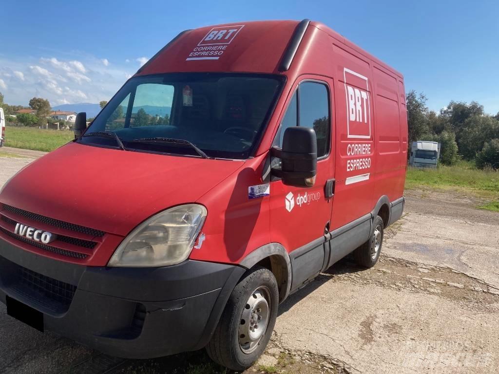 Iveco 35S Lieferwagen