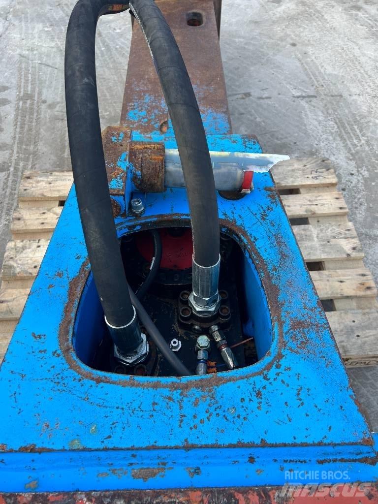 Atlas Copco MB 1700 Hammer / Brecher