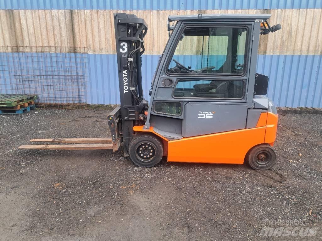 Toyota 8fbmt35 Elektrostapler