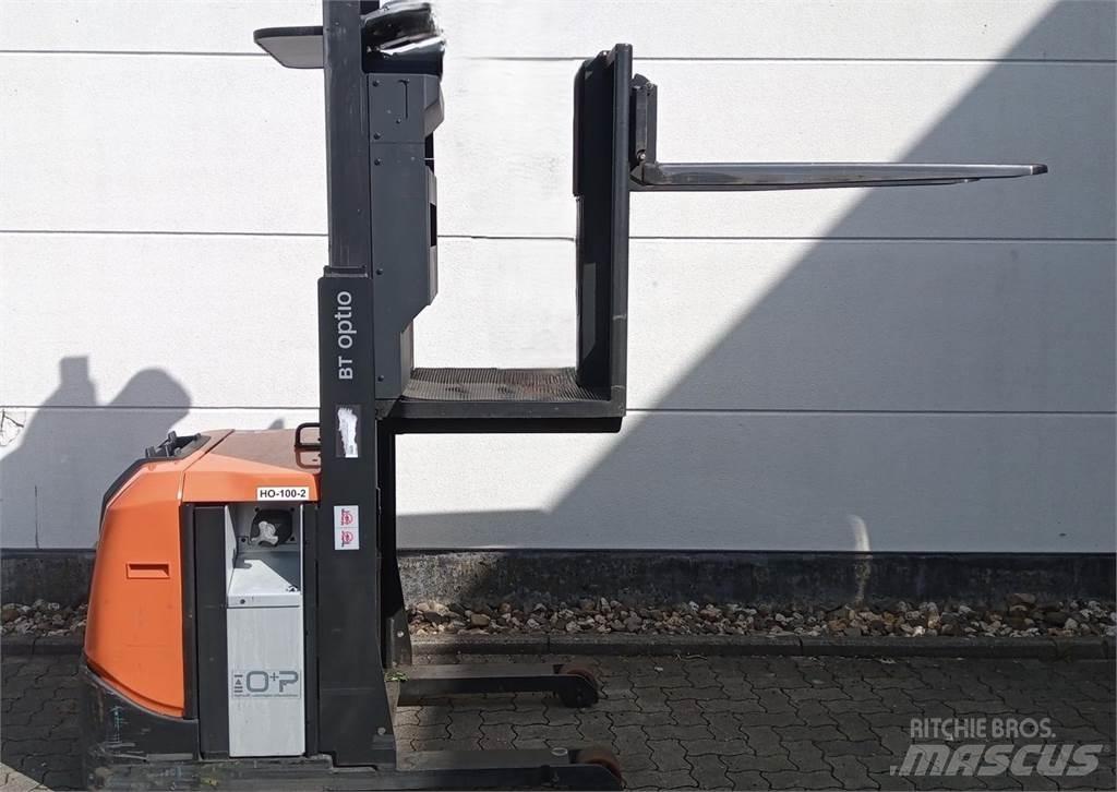 Toyota OSE100 Gabelstapler mit Fahrerstand