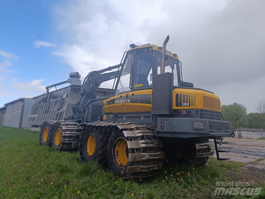Ponsse Ergo 8W Harvester