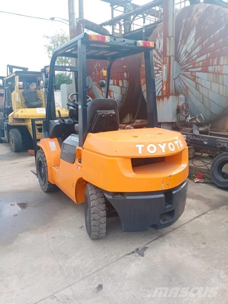 Toyota FD 30 Dieselstapler