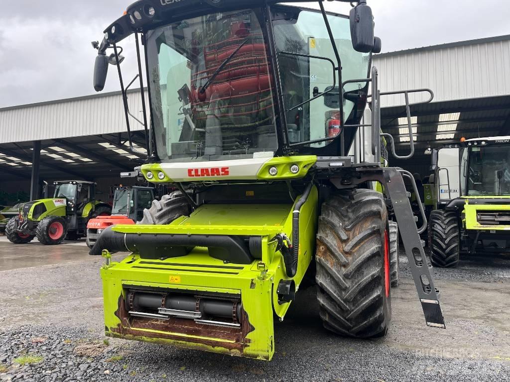 CLAAS Lexion 5400 Mähdrescher