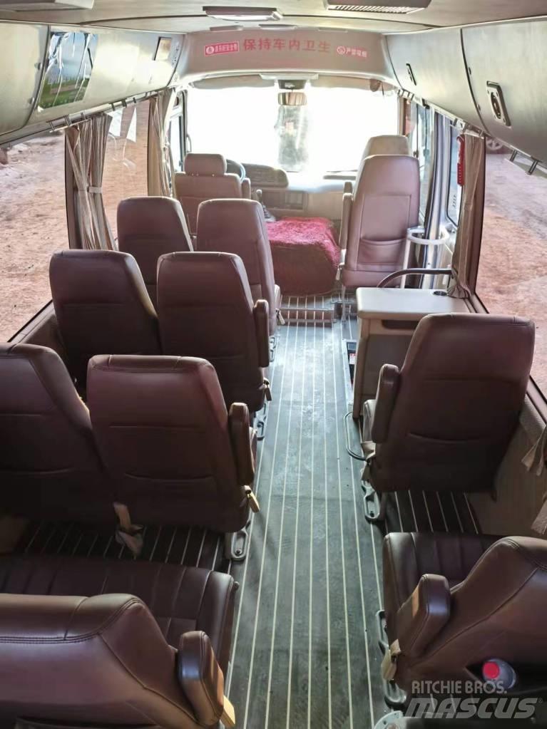 Toyota Coaster Bus Minibusse