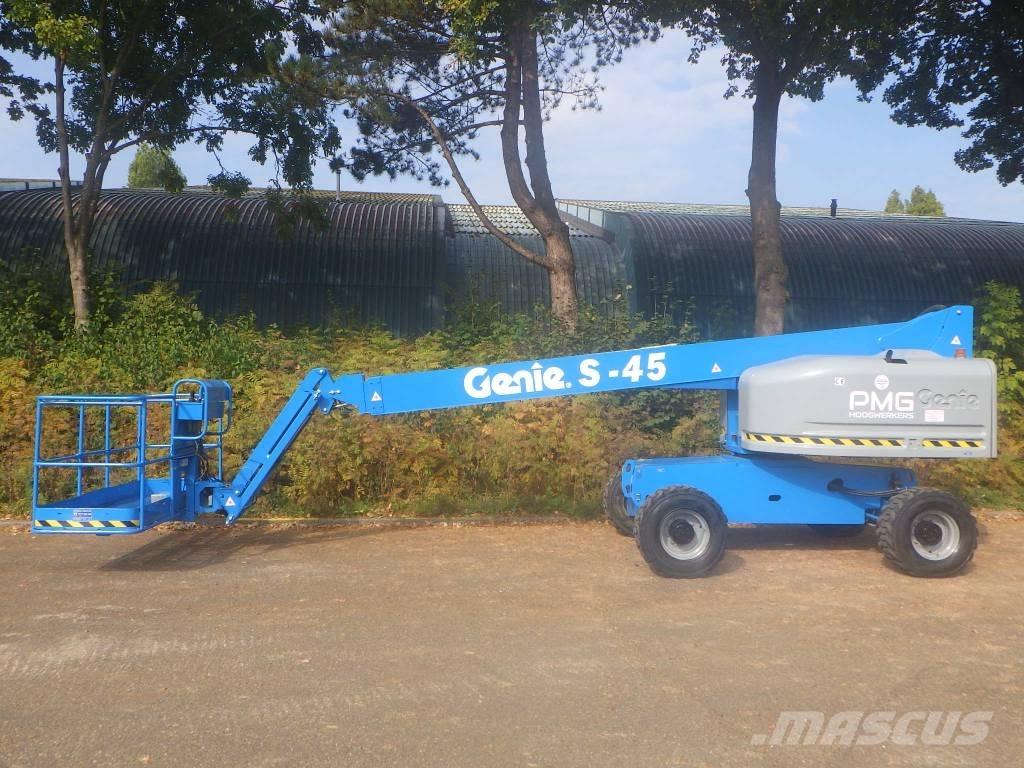 Genie S45 Teleskopbühnen
