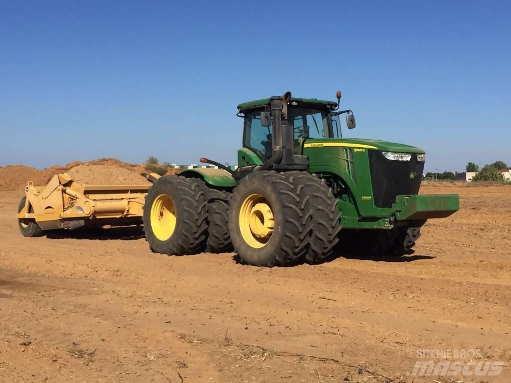 John Deere 9560 R Traktoren