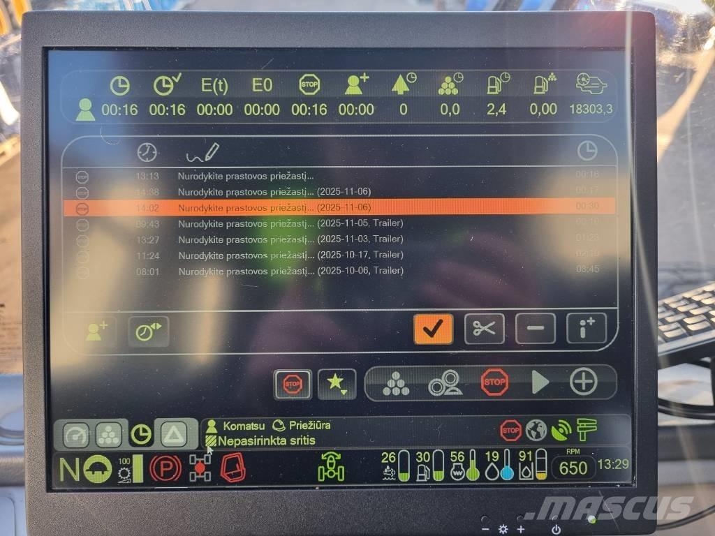 Komatsu 931 Harvester