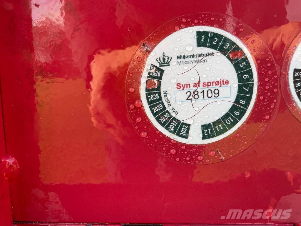 Hardi 12m LY 1000 Anbauspritzen