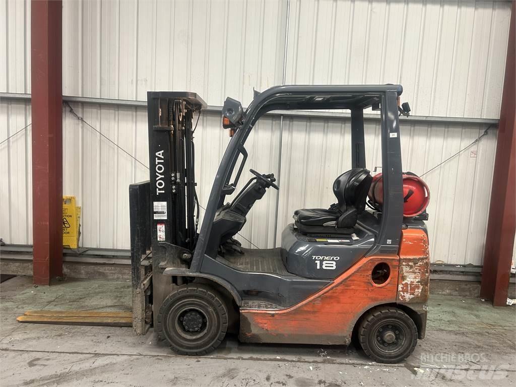 Toyota 02-8FGF18 Gasstapler